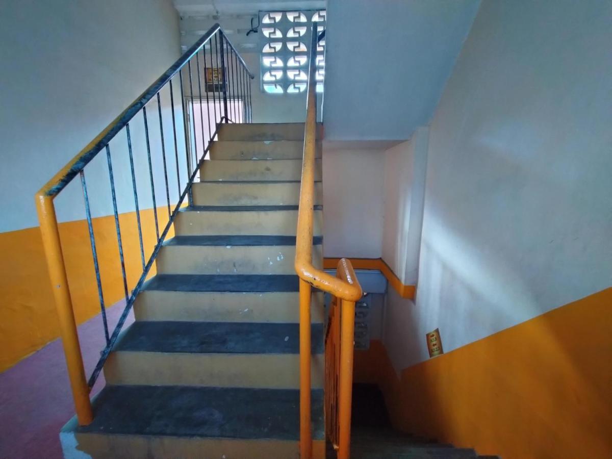 SPOT ON 89994 Rz Gold Hotel Kuala Kerai Exterior foto